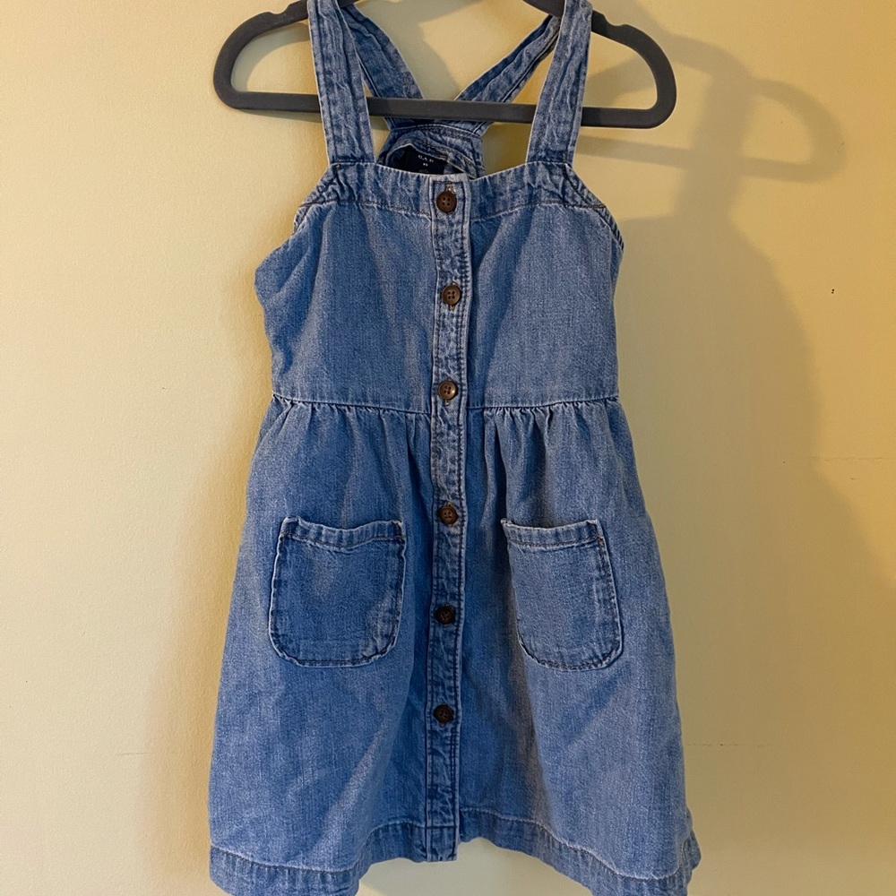 Girls dress